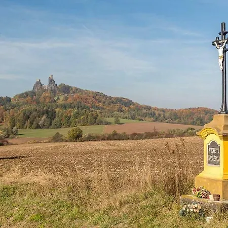 Pod Zamkem شقة Mnichovo Hradiště