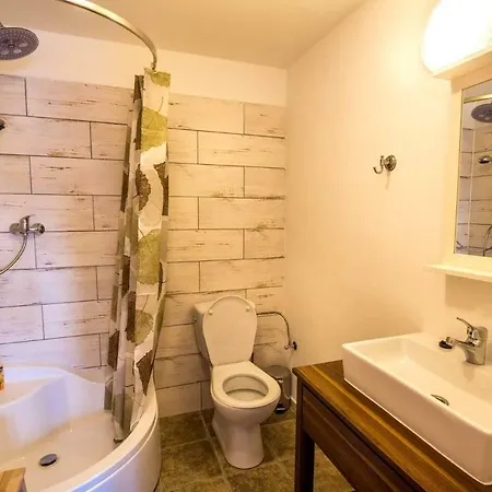 شقة Pod Zamkem Mnichovo Hradiště